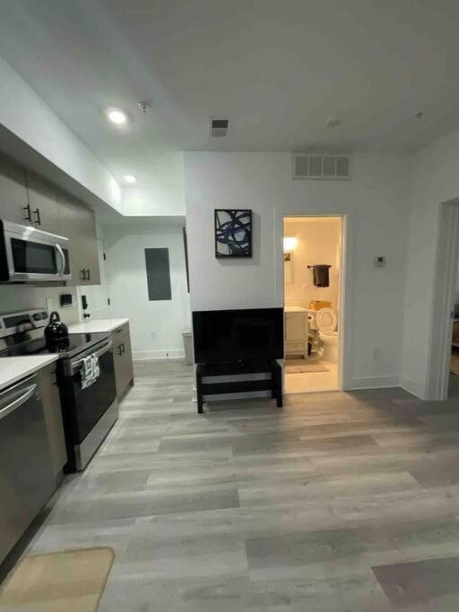 Lux Capitol Hill Vacation Home, In-House Services Вашингтон Екстериор снимка
